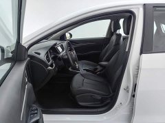 Buick Excelle 2021 Facelift 1.3T Automatic Mild Hybrid Elite - ფოტო 10