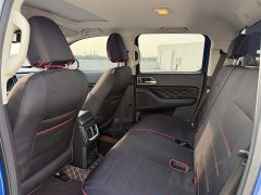 Wuling Cannon 2021 2.0T Passenger Global Edition Automatic Gasoline 4WD Comfort Standard Bed GW4C20B - ფოტო 6