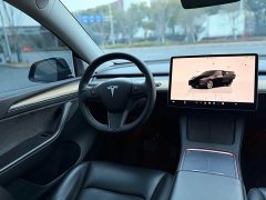 Tesla Model Y Rear-Wheel Drive - ფოტო 5