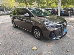 Buick GL8 Land Business Class Comfort Edition - ფოტო 1