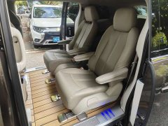 Buick GL8 Land Business Class Comfort Edition - ფოტო 5