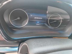 Buick GL8 Land Business Class Comfort Edition - ფოტო 7