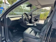 Tesla Model Y Standard Range RWD - ფოტო 5
