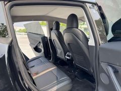 Tesla Model Y Standard Range RWD - ფოტო 8