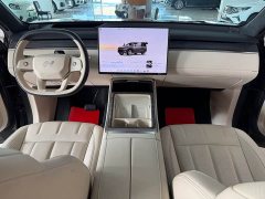 Nio Lerado L90 Max Six-Seater - ფოტო 11