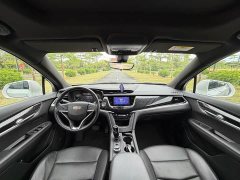 Cadillac XT6 2022 2.0T Six-Seat AWD Luxury 120th Anniversary Limited Edition - ფოტო 6
