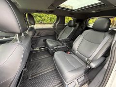 Toyota Gravia 2.5L Hybrid Prestige Plus AWD - ფოტო 5