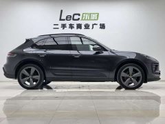 Porsche Macan 2.0T - ფოტო 4