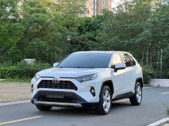 Toyota RAV4 2.0L CVT FWD Fashion Plus Edition - ფოტო 1