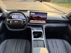 Geely Galaxy E5 610km Explorer Edition - ფოტო 9