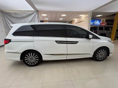 Honda Elysion 2022 2.0L e:HEV Luxury Prestige Edition - ფოტო 8