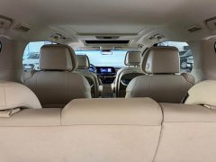 Buick GL8 ES Luxe Enjoyment Edition - ფოტო 12