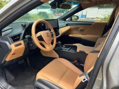Lexus ES 200 Premium Edition - ფოტო 7