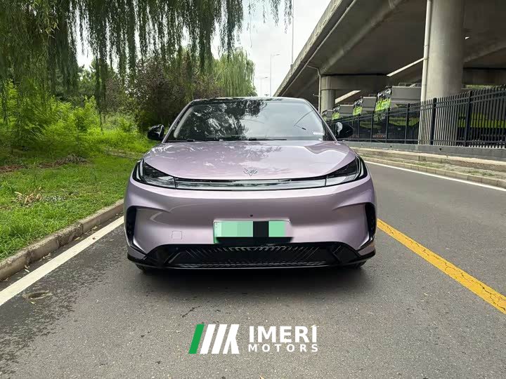 BAIC Arcfox Beta T1 425 PLUS - car from China