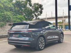 NIO ES8 2023 75kWh Executive - ფოტო 9