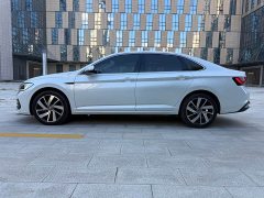 Volkswagen Jetta 300TSI DSG Edition - ფოტო 4