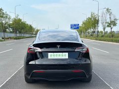 Tesla Model Y Standard Range RWD - ფოტო 13