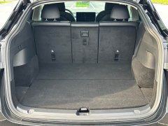 Tesla Model Y Standard Range RWD - ფოტო 18