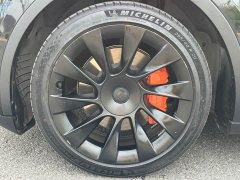 Tesla Model Y Standard Range RWD - ფოტო 3