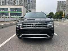 Volkswagen Touareg 330TSI FWD Premium Luxury Edition - ფოტო 2