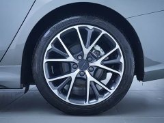 Lynk & Co Geely Lynk & Co 03 1.5T DCT Jìn Champion Edition - ფოტო 13