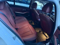 BMW 3 Series 325Li M Sport Night Edition Package - ფოტო 14
