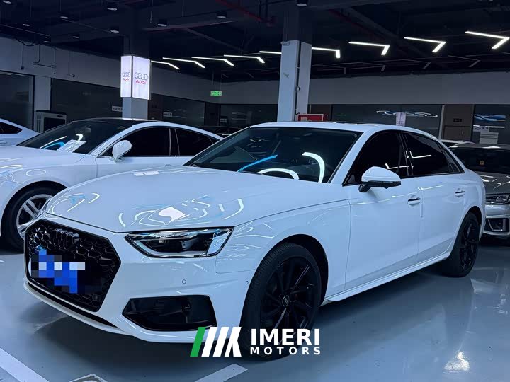 Audi A4L 40 TFSI Luxury Dynamic - ავტომობილი ჩინეთიდან