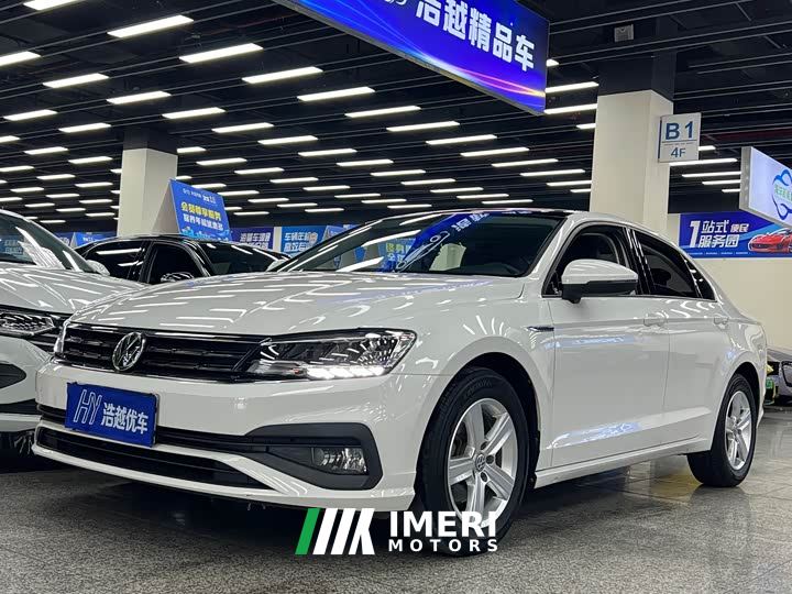 Volkswagen Lingdu 230TSI DSG Fashion Edition