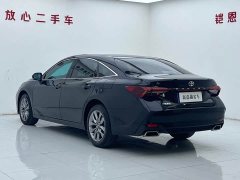 Toyota Avalon 2.0L Base - ფოტო 13