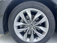 Toyota Avalon 2.0L Base - ფოტო 4