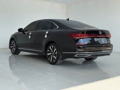 Volkswagen Passat Facelift 330TSI Elite - ფოტო 17