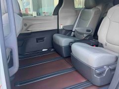 Toyota Grevias 2.5L Hybrid Luxury - ფოტო 10