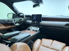 Lincoln Navigator 2020 3.5T Prestige Edition - ფოტო 5