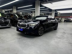 BMW 5 Series (Imported) 525i M Sport Package - ფოტო 1