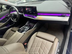 BMW 5 Series (Imported) 525i M Sport Package - ფოტო 11