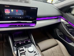 BMW 5 Series (Imported) 525i M Sport Package - ფოტო 6