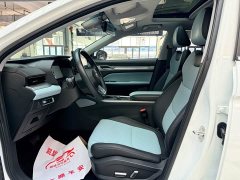Geely Emgrand L 1.4T CVT Premium - ფოტო 7