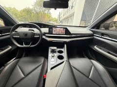 Changan UNI-V 1.5T Sport Edition - ფოტო 12