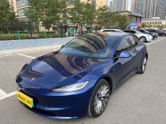 Tesla Model 3 2026 Long Range All-Wheel Drive - ფოტო 1