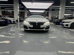 BMW 5 Series 530Li Premier M Sport Package - ფოტო 2