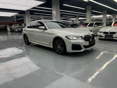 BMW 5 Series 530Li Premier M Sport Package - ფოტო 3