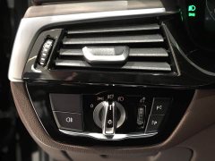 BMW 5 Series Facelift 530Li Premier M Sport Package - ფოტო 9