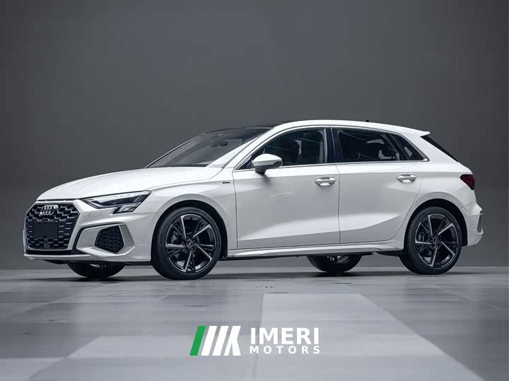 Audi A3 2023 Sportback 35 TFSI Fashion Sport - ავტომობილი ჩინეთიდან