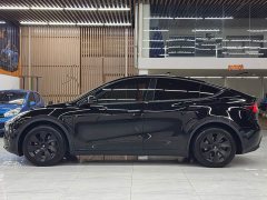 Tesla Model Y 2022 Facelift Rear-Wheel Drive - ფოტო 3