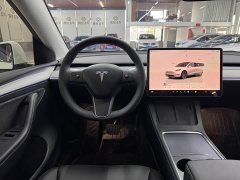 Tesla Model Y Rear-Wheel Drive - ფოტო 13