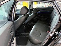 Honda Accord Sport Series 260TURBO Premium - ფოტო 7