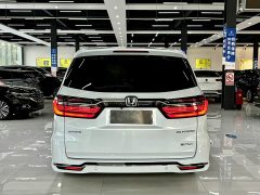 Honda Odyssey 2.0L e:HEV Luxury - ფოტო 16