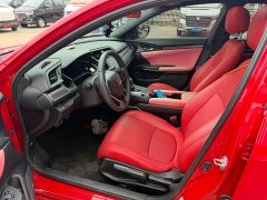 Honda Civic Hatchback 220 Turbo CVT Trendy Control - ფოტო 4