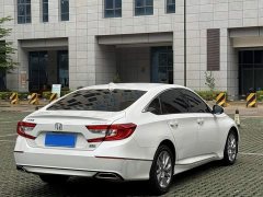 Honda Accord 2018 260TURBO Elite National V - ფოტო 4