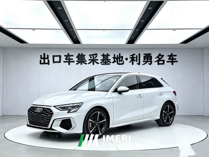 Audi A3 2022 Sportback 35 TFSI Fashion Sport - ავტომობილი ჩინეთიდან